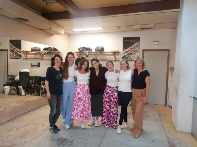 Málaga: Latin Dance and Salsa Class Experience - Exploring Málagas Vibrant Dance Scene