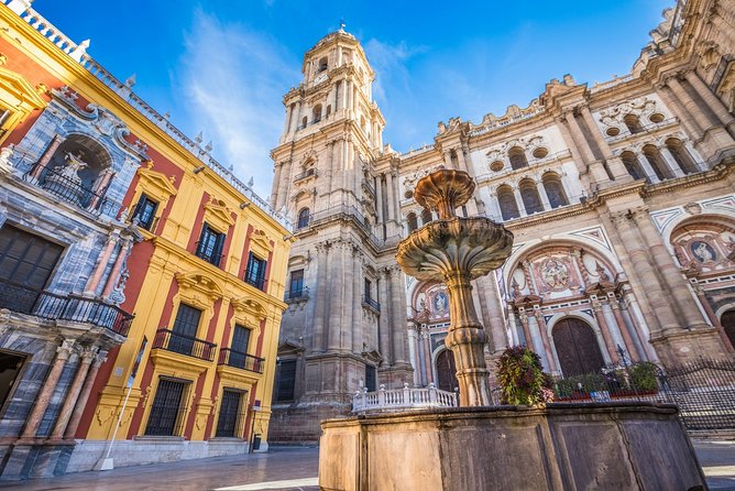 Malaga Old Town Private Walking and Tapas Tasting Tour - Private Tour for a Personalized Experience