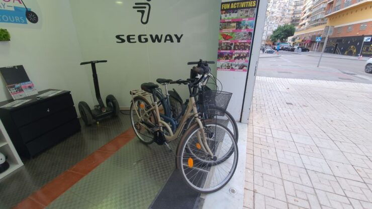 Malaga: Private Bike Rental - Booking Information