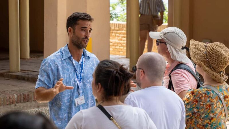 Málaga Private Walking Tour, Roman Theater, and Alcazaba with Tickets - Good To Know