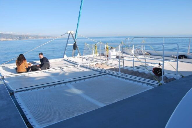Malaga: Sailing Catamaran Sunset Cruise With Live DJ & Drink - Meeting Point and Language