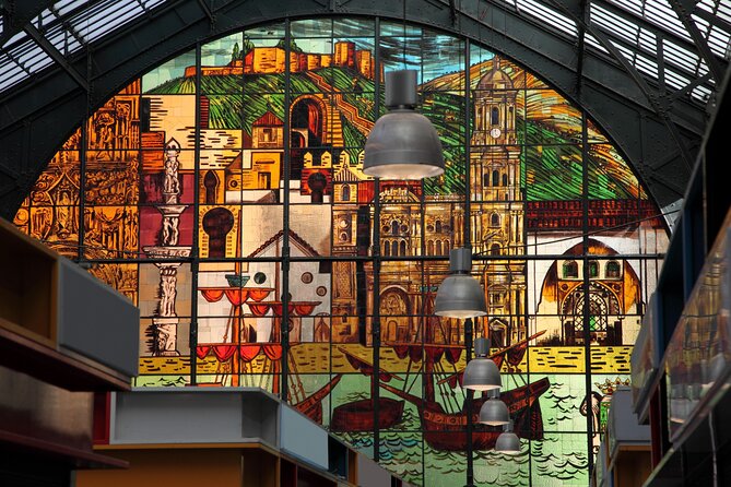 Malaga Scavenger Hunt and Best Landmarks Self-Guided Tour - Meeting Point and Start Time