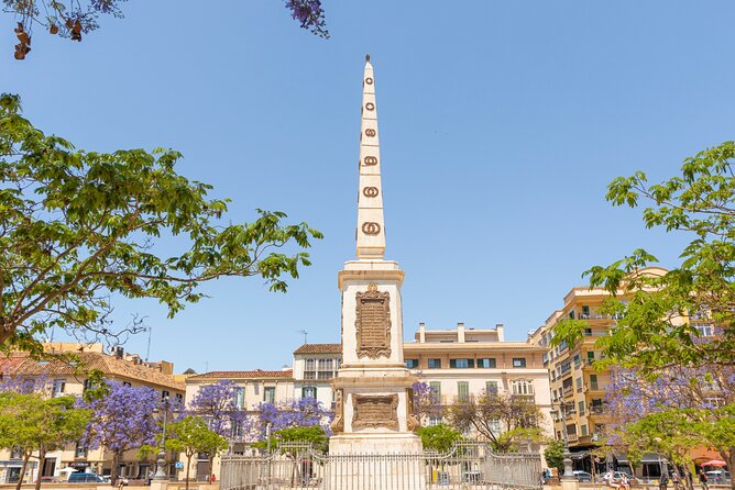 Malaga Scavenger Hunt and Sights Self-Guided Tour - Meeting and Pickup Information