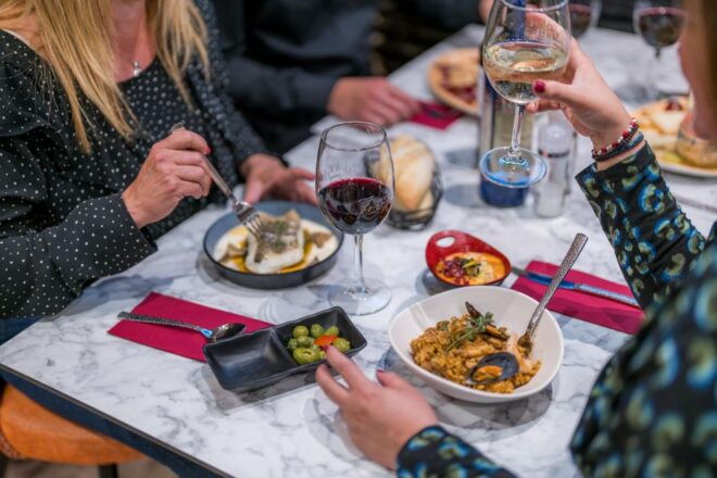 Malaga: Show and Food at Alegría Flamenco and Restaurant - Customer Reviews