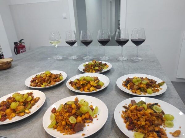 Málaga: Spanish Cooking Class With Paella, Sangria, and More - Customer Reviews
