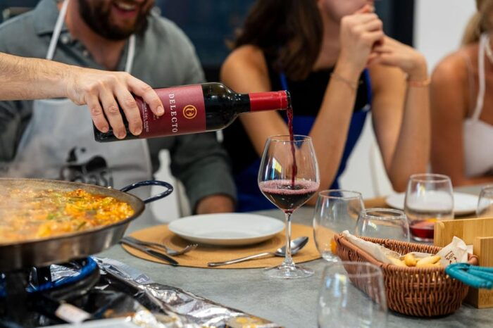 Málaga: Spanish Cooking Workshop With Paella and Sangria - Common Questions