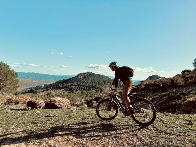 Málaga: the Chorro E-Bike Guided Tour 2h (13KM) - Stunning Vistas and Photo Opportunities