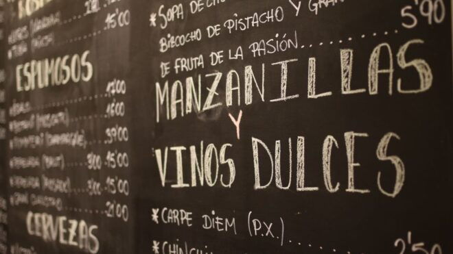 Málaga: The Genuine Wine & Tapas Tour - Explore Charming Taverns and Family-Run Grocery Stores