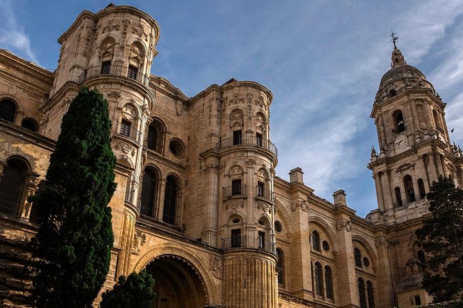 Malaga Tour With Cathedral, Alcazaba and Roman Theatre - Exploring the Roman Theatre