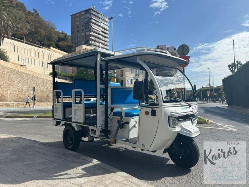 Malaga: Tuk Tuk Tour - Tour Features