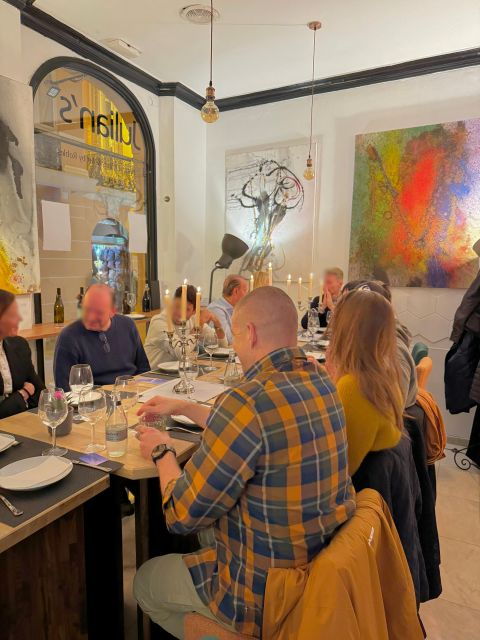 Malaga: Walking Tour and Natural Wine Tasting - Participant Information