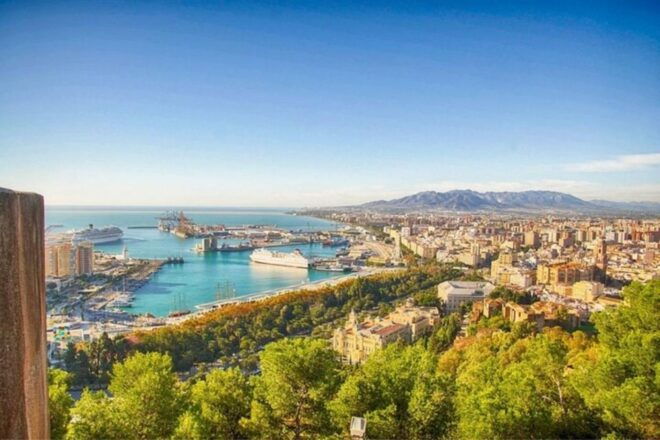 Malaga: Walking Tour of Must-See Attractions - Customer Review