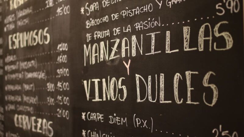 Málaga: Wine & Tapas Tour - Tour Highlights