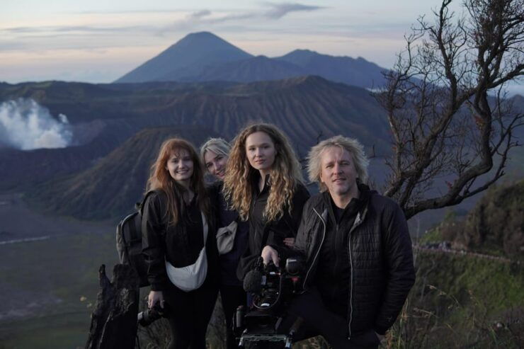 Malang: 2D1N Shared Tour of Mount Bromo & Ijen Crater - Key Points