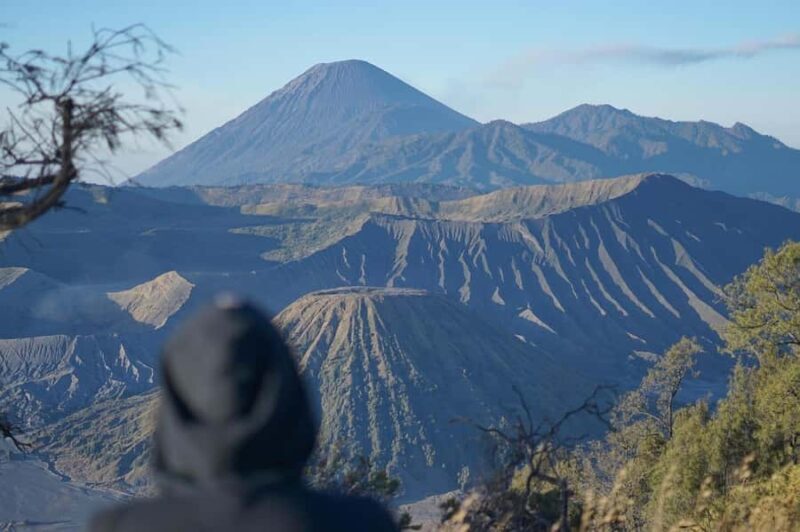 Malang: Mount Bromo Sunrise Tour with Jeep Ride - Sunrise from King Kong Hill or Penanjakan
