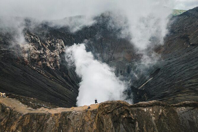 Malang : Private Sunrise Tour to Bromo with Crater Exploration - Who Is This Tour Best For?