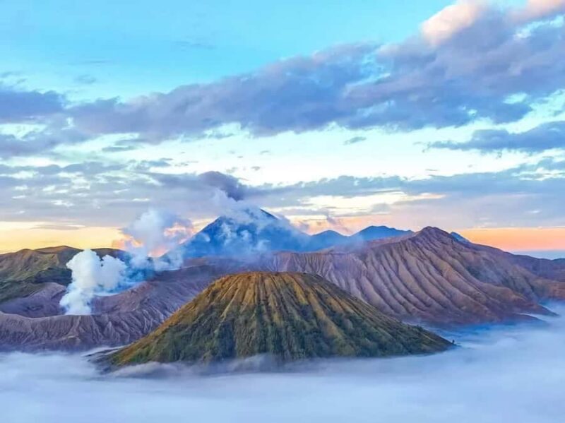 Malang: Tumpak Sewu, Gua Tetes Waterfall & Bromo Tour - The Complete Experience: What to Expect
