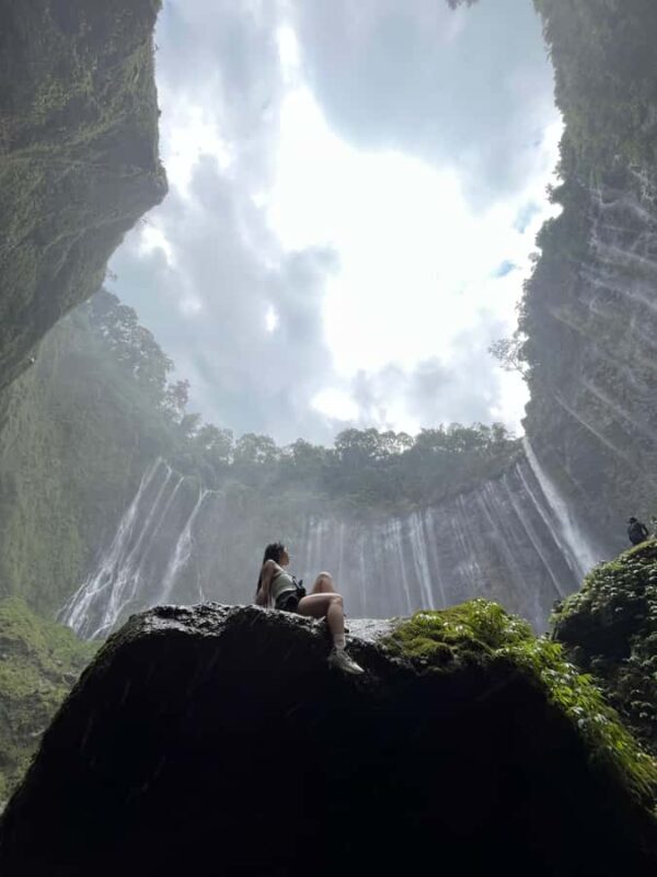 Malang: Tumpak Sewu Waterfall Tour - An In-Depth Look at the Tumpak Sewu Waterfall Tour