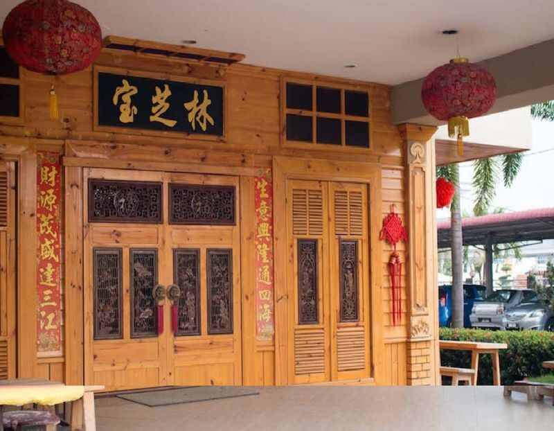 Malaysia Day Tours & Multi-Day Tours by WTS Travel - Choosing between the Malaysia routes