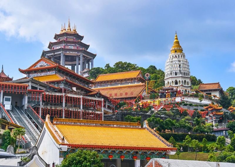 Malaysia Day Tours & Multi-Day Tours by WTS Travel - Who will get the most from this trip?