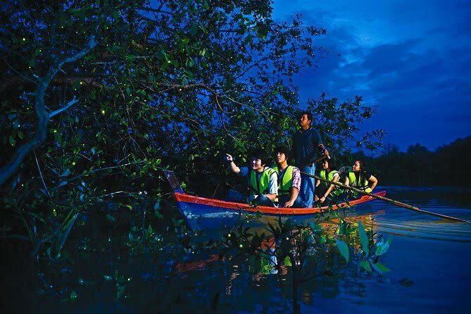 Malaysia Sky Mirror + Selangor + Fireflies + Blue Tears + Eagles + Silver Leaf Monkeys One Day Tour - What the day looks like, and why timing varies