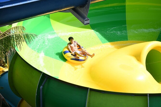 Malaysia: SplashMania Entry Ticket - Accompaniment Requirements