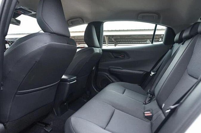 Male Airport Taxi - The Sum Up: Is This the Right Transfer for You?