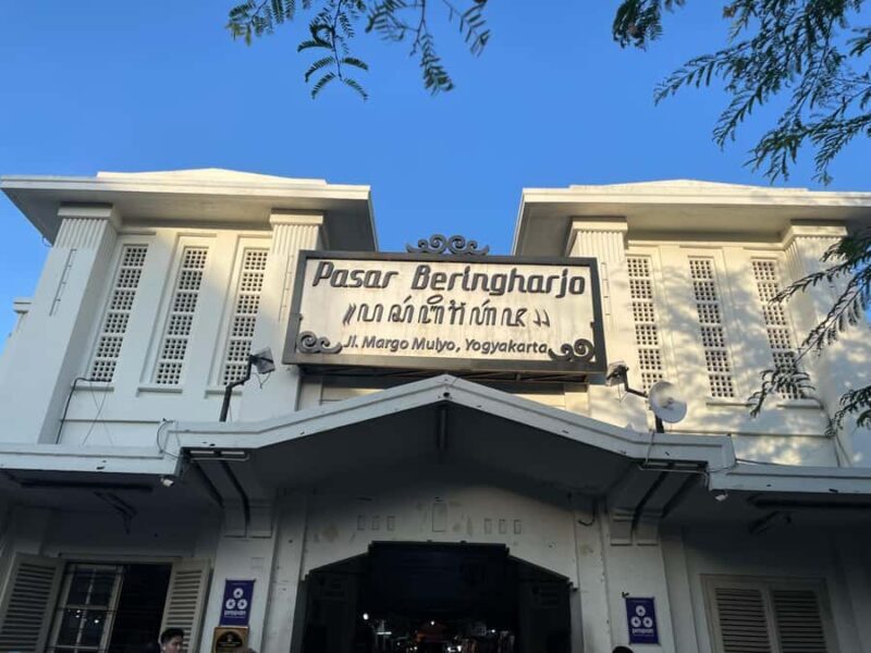 Malioboro Street Walking Tour with 5 local snacks tasting - Final Thoughts