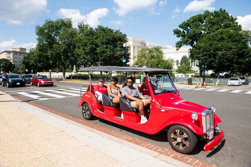 Mall and Monuments Electric Car Tour in Washington DC - What the small electric car changes