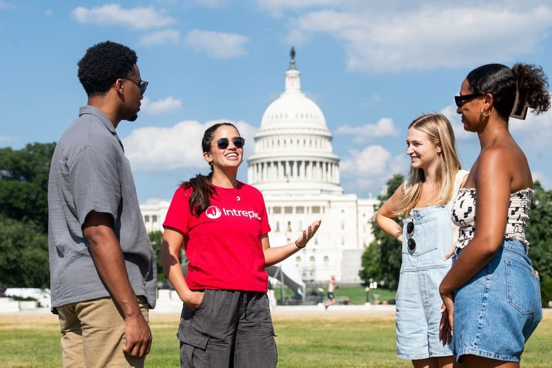 Mall and Monuments Electric Car Tour in Washington DC - Who should book this tour?