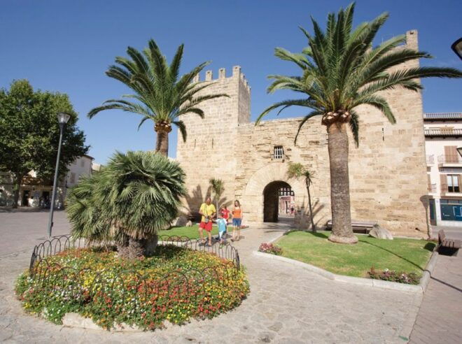 Mallorca: Alcudia Old Town, Market, and Formentor Beach - Frequently Asked Questions