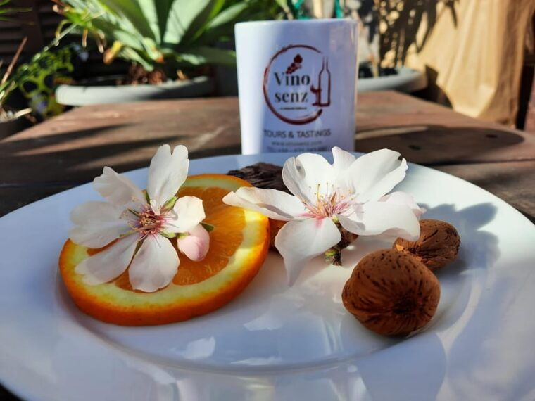 Mallorca: Almond Blossom Minivan Tour With Tasting - GERMAN - Guided Tour With Insights