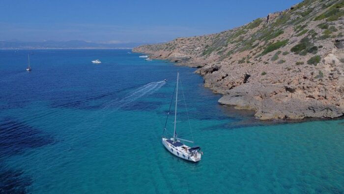 Mallorca: Cala Vella Boat Tour With Swiming, Food, & Drinks - Know Before You Go