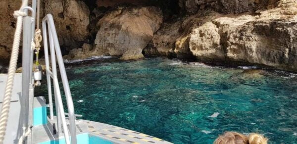 Mallorca: Caves, Cliffs, and Coves Boat Trip - Cancellation Policy and Meeting Points
