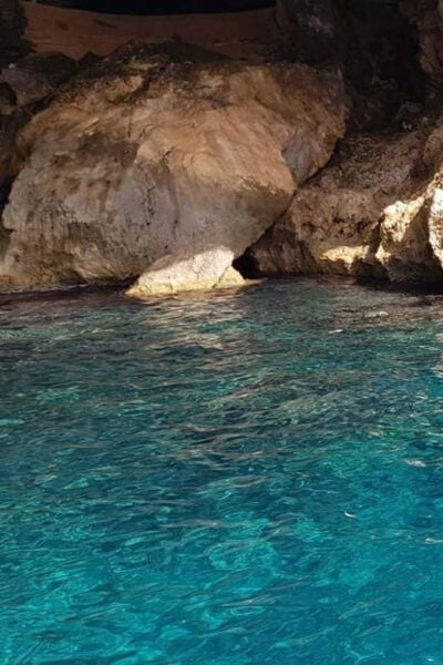 Mallorca: Caves, Cliffs, and Coves Boat Trip - Inclusions and What to Bring