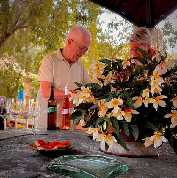 Mallorca: Discover the Secret Treasures of the Local Wine - Language Options