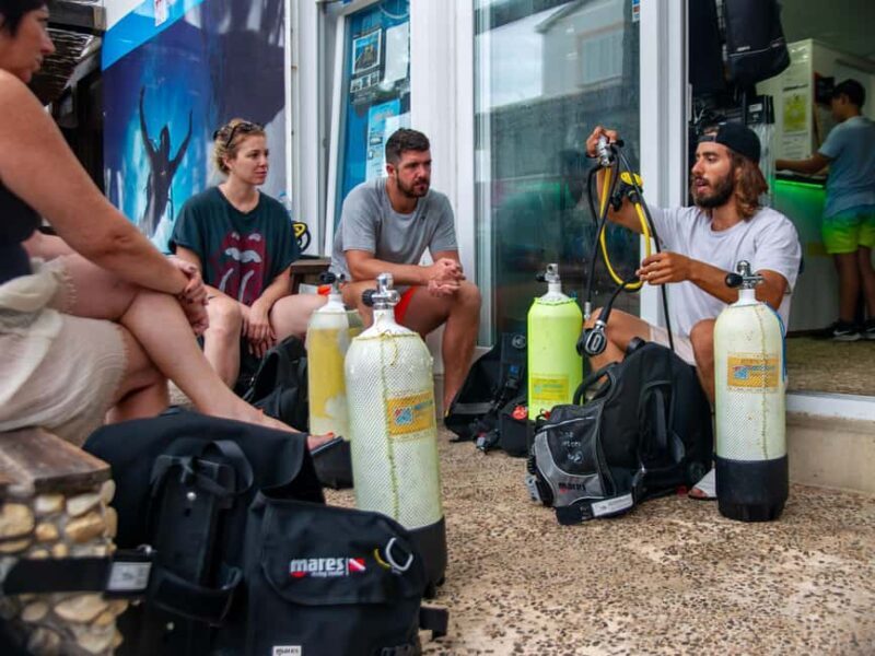 Mallorca: Diving without a license with an instructor from a boat - Cap de Formentor - FAQ