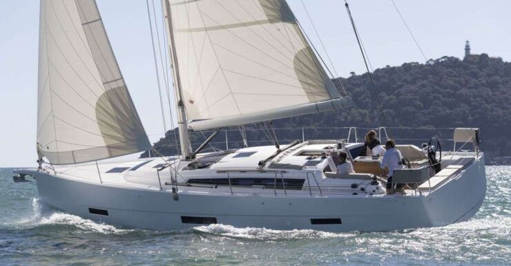Mallorca: Midday or Sunset Sailing With Snacks and Open Bar - Experience Highlights
