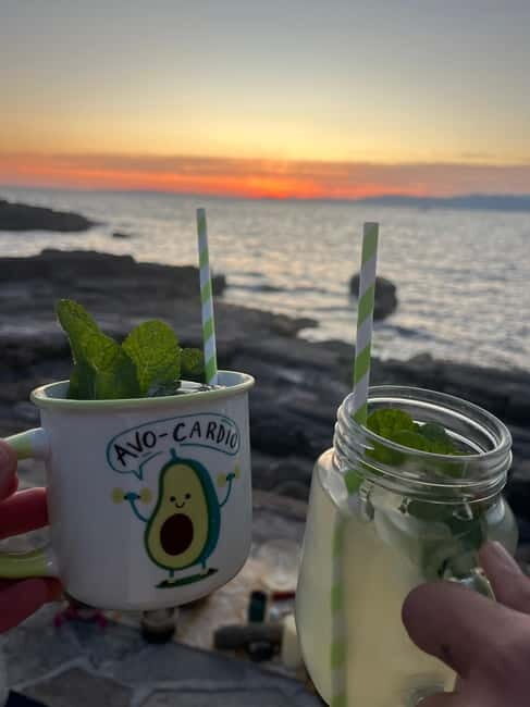 Mallorca: Paddle Surf and Drink  Refresh your Holidays! - Discovering the Experience: A Deep Dive