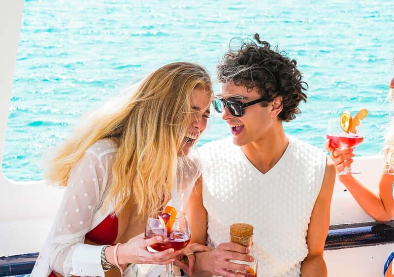 Mallorca: Palma Boat Tour & Snorkeling with Drink Included - The Boat and Crew: A Key to the Experience