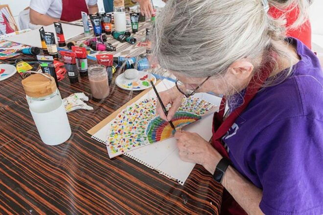 Mallorca/Porto Cristo: Design Your Own Spanish Hand Fan - Participant Information