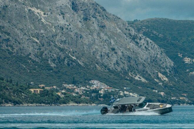 Mallorca: Private Full-Day Cruise on a Luxury Speedboat - Meeting Point and Important Information