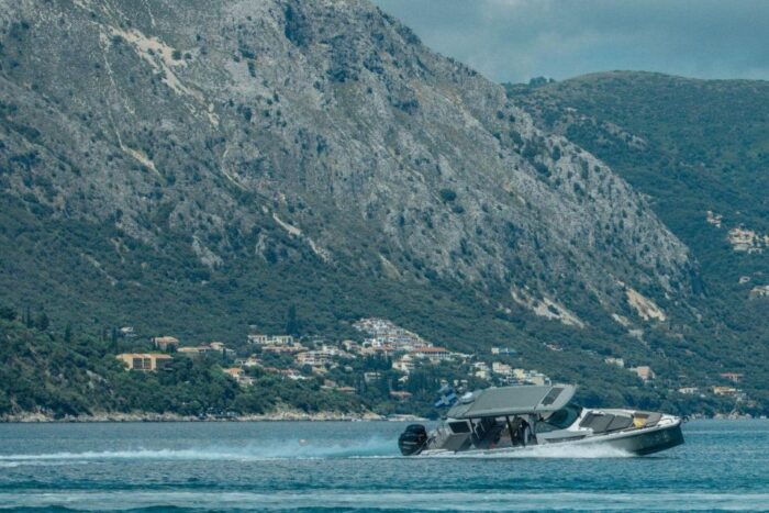 Mallorca: Private Full-Day Cruise on a Luxury Speedboat - Common Questions