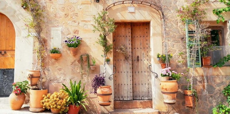 Mallorca: Puerto de Sóller and Valldemossa Morning Trip - What You Should Bring