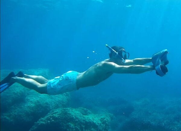 Mallorca: Sailing 100% Electric Boat + Snorkel + Aperitive - Malgrat Islands Marine Reserve