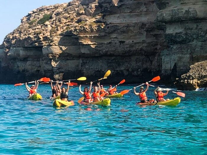 Mallorca: Sea Cave Kayaking Tour With Snorkeling and a Snack - Snack Break