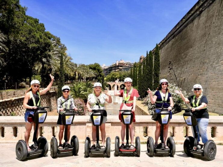 Mallorca: Sightseeing Segway Tour With Local Guide - Exploring Palmas Iconic Landmarks