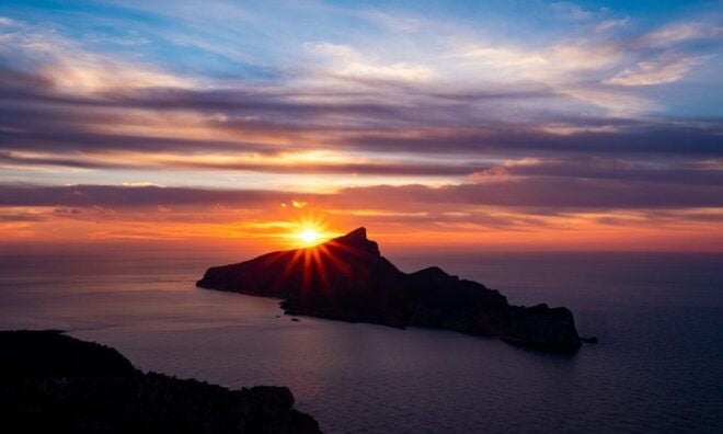 Mallorca: Sunset by Private Boat Trip in Dragonera Island - Inclusions and Equipment Provided