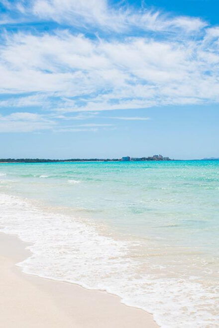 Mallorca Tour: Es Trenc, Cala Pi & Los Deltas - Activities and Equipment