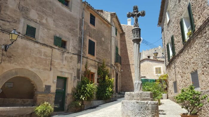 Mallorca: West Coast & Orange Valley Minibus Tour GERMAN GUIDE - What to Expect on the Tour